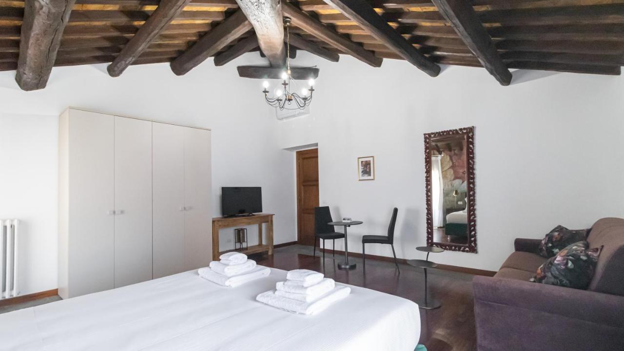Italianway - Barberini Elegantia Apartments Roma Екстериор снимка