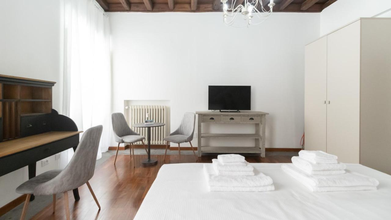 Italianway - Barberini Elegantia Apartments Roma Екстериор снимка