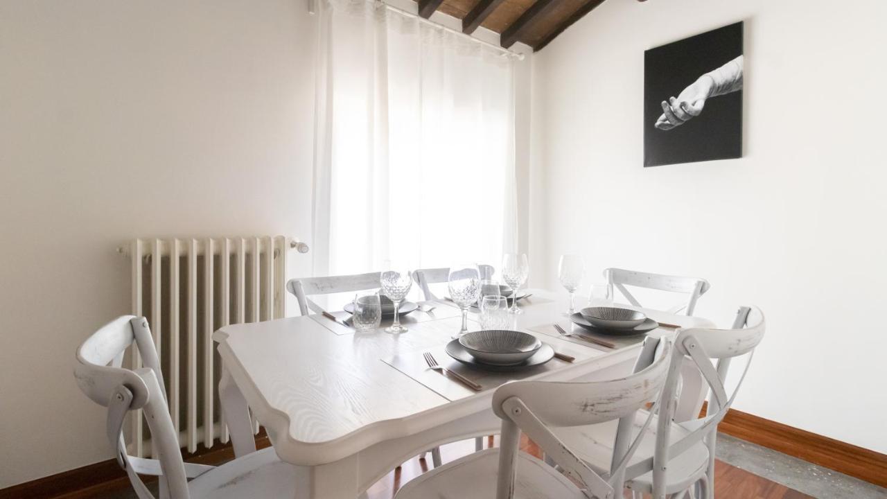 Italianway - Barberini Elegantia Apartments Roma Екстериор снимка
